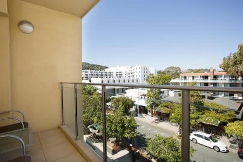 Three-Bedroom Apartment - Hastings Street View