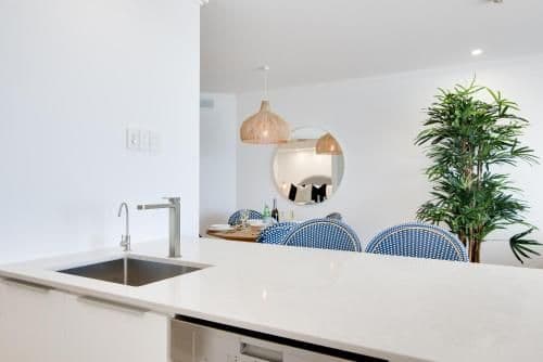 Deluxe One-Bedroom Apartment with Beach and Pool View