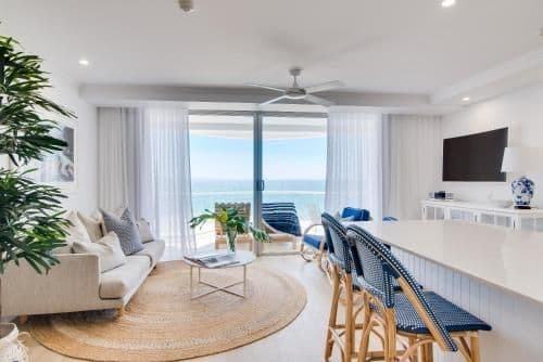 Deluxe One-Bedroom Apartment - Penthouse