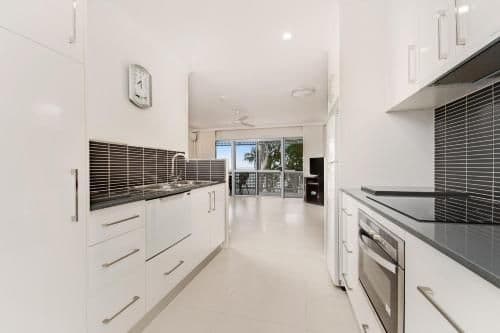 One-Bedroom Apartment with Ocean View