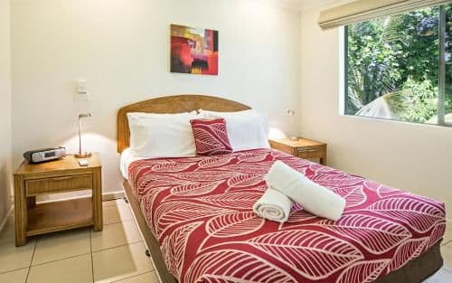 One-Bedroom Apartment with Sea View