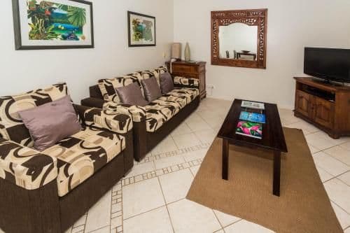 Apartment with Garden View