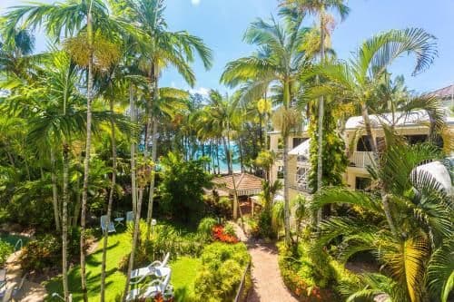 One-Bedroom Apartment with Sea View