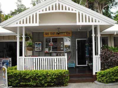 Palm Cove Tropic Apartments