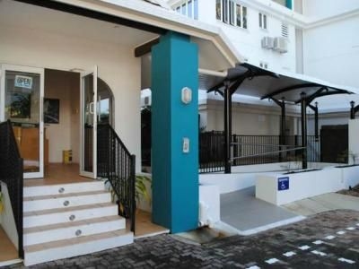 BeachView Apartments at Villa Paradiso1