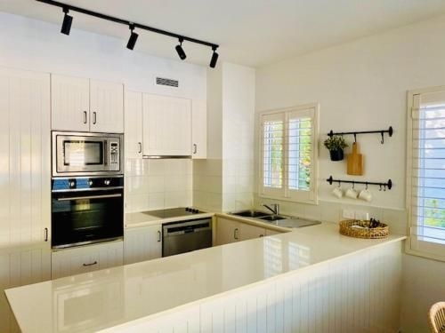 BeachView Apartments at Villa Paradiso4