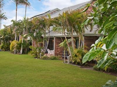 Glen Eden Beach Resort1
