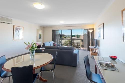 Special Offer - Two-Bedroom Apartment with 1 Bathroom