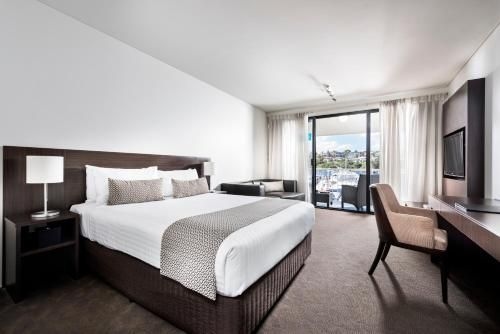 Pier 21 Apartment Hotel3