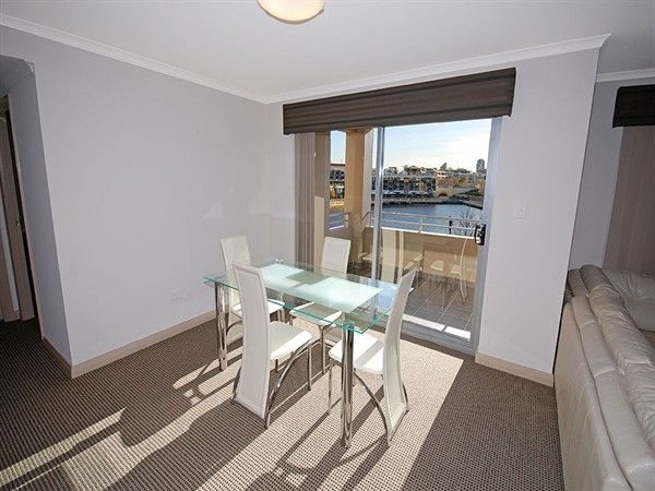 Verandah Apartments3