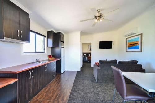 Executive Spa Suite