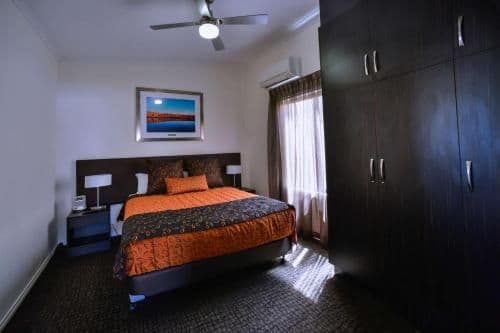 Executive Spa Suite