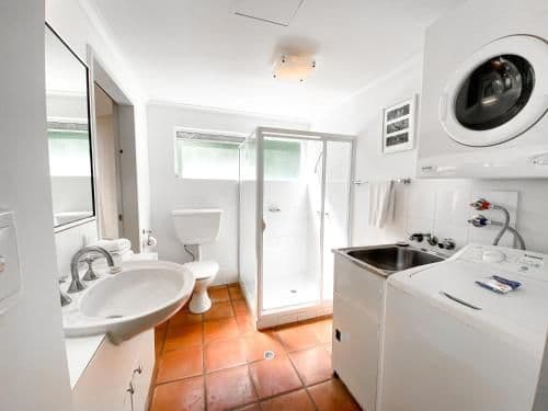 Two-Bedroom with Two Bathroom Apartment with Balcony
