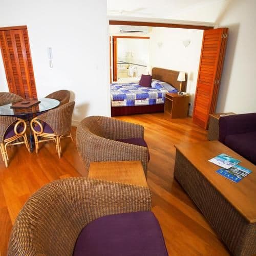 One-Bedroom Suite with Spa Bath