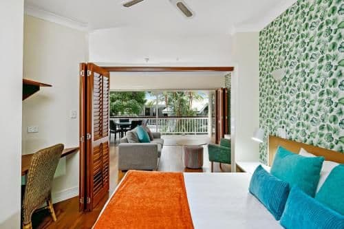 One-Bedroom Suite with Spa Bath