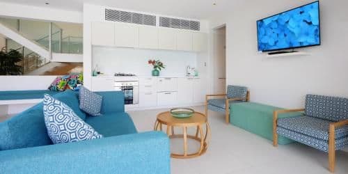 Three-Bedroom Apartment with Pool Access - Swim Out