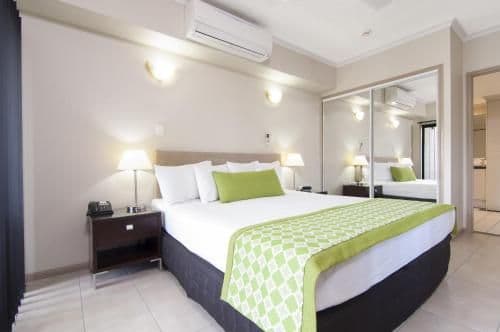 One-Bedroom Apartment with Spa Bath