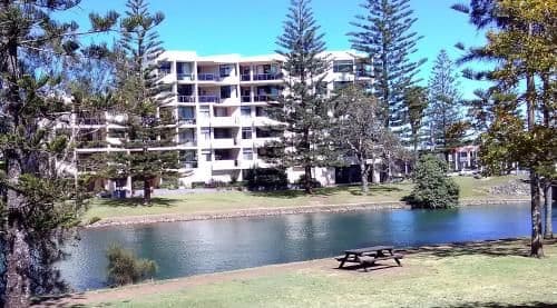 Waterfront Twin Room with Balcony