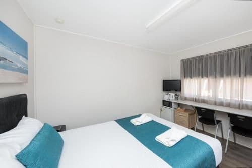 Budget Double Room - street parking only