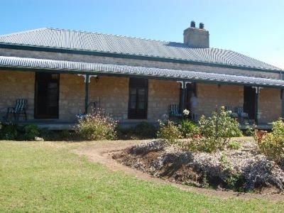 Robe House1