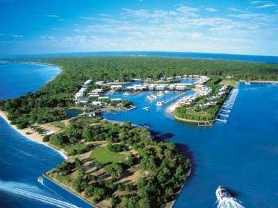 Ramada Couran Cove Island Resort1