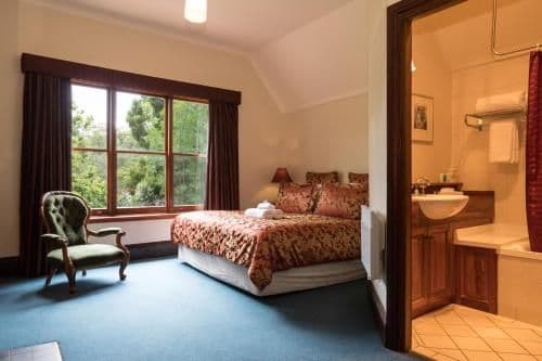King Suite with Spa Bath