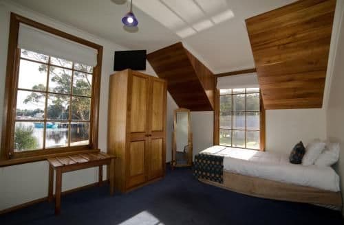 One-Bedroom Suite with Sea View