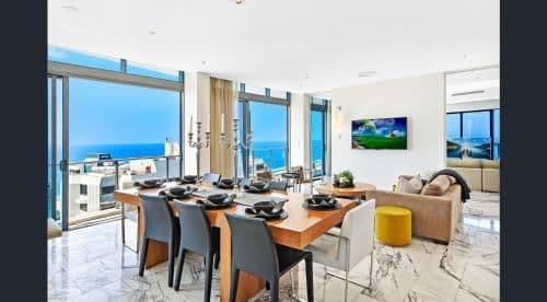 Sub-Penthouse Apartment