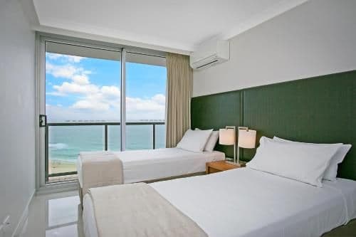 Deluxe Two-Bedroom Apartment