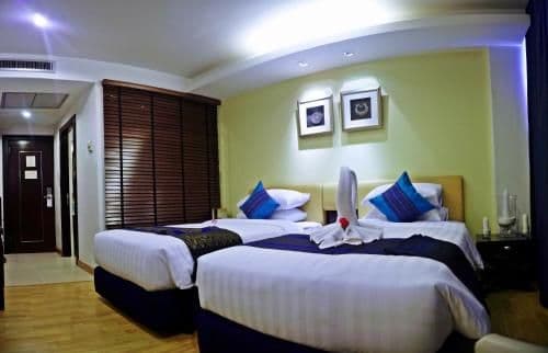 Deluxe Double or Twin Room with City View