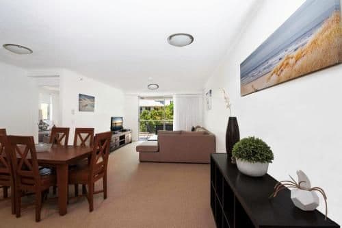 Three-Bedroom Apartment with Two Bathrooms - Low Floor