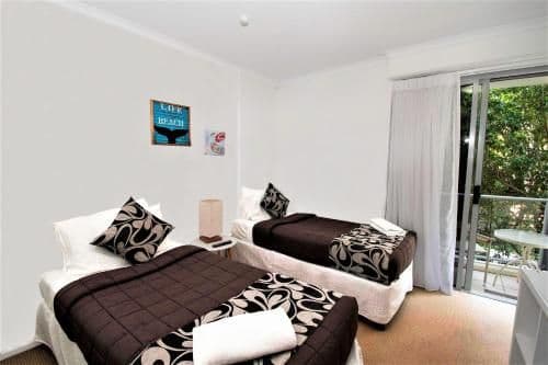 Three-Bedroom Apartment with Two Bathrooms - Low Floor