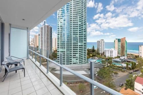 One-Bedroom Apartment with Ocean View