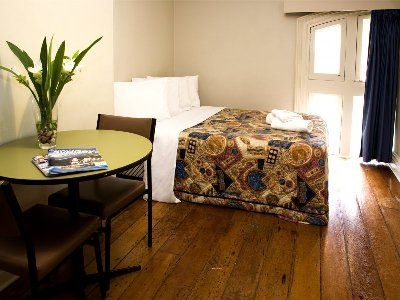โรงแรมชาลลิส พอตส์ พอยต์ (Hotel Challis Potts Point)2