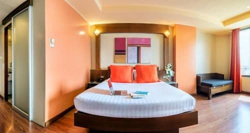 Deluxe Double or Twin Room