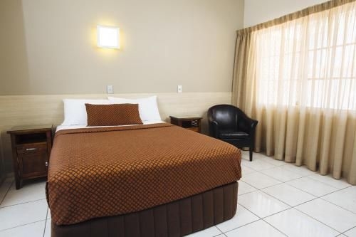 City Oasis Inn Townsville, SureStay Collection by BW3