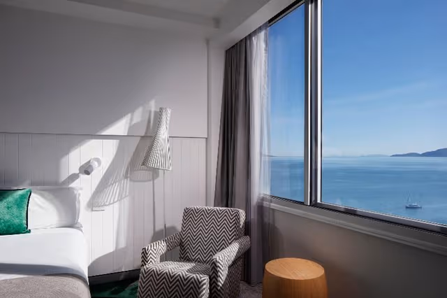 TWIN RESORT VIEW