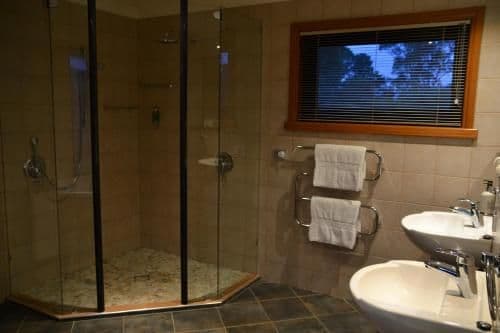 Suite with Spa Bath