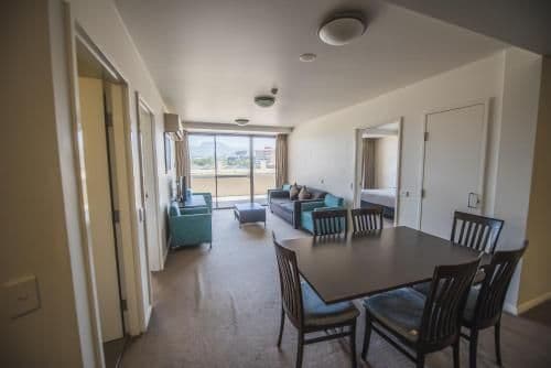 One-Bedroom Apartment with Mountain View