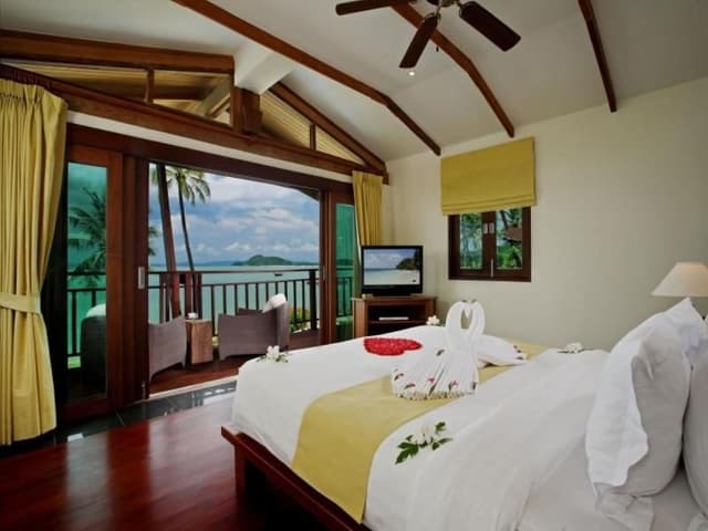 VILLA TWO BEDROOMS