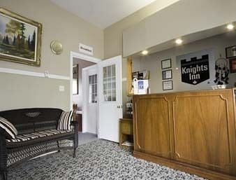 ไนต์ อินน์ - เฟรดเดอริกตัน นิวบรันสวิก (Knights Inn Fredericton)4