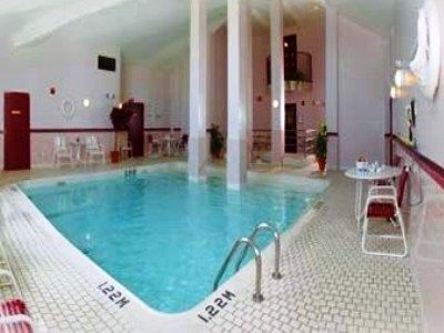 Travelodge Oshawa Whitby2