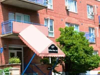 Byward Blue Inn
