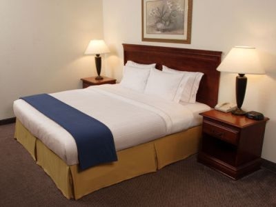 Holiday Inn Express Swift Current2