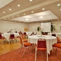 Days Hotel Toronto Airport East2
