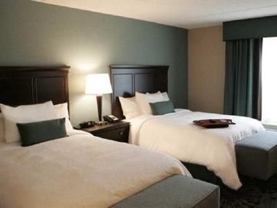 Hampton Inn Toronto Airprt Corporate Ctr3