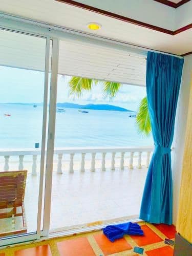 Villa with Sea View