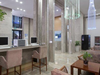 Holiday Inn Express Wangjing1