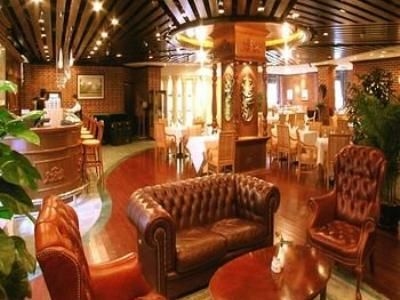 Man Po Boutique2