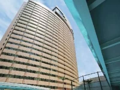 Crowne Plaza Hotel And Suites Landmark Crowne Plaza Hotel And Suites Landmark